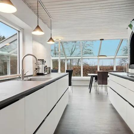 Townhouse With Nature As Neighbor Villa Brande