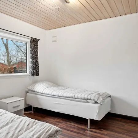 Townhouse With Nature As Neighbor Villa