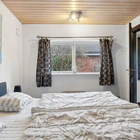 Townhouse With Nature As Neighbor Villa *