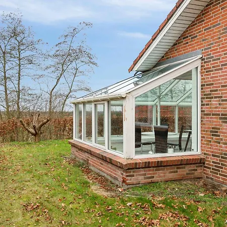 Villa Townhouse With Nature As Neighbor *