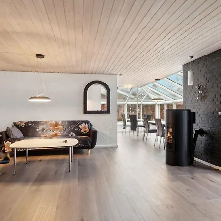 Villa Townhouse With Nature As Neighbor Brande