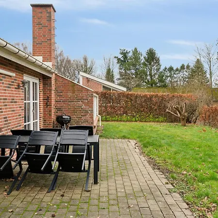 Med Naturen Som Nabo Villa
