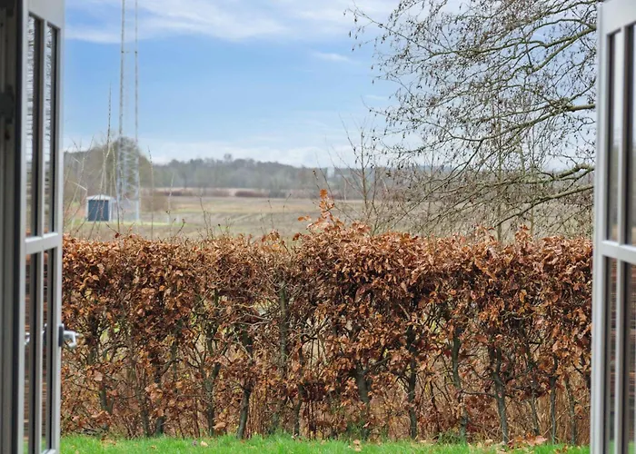 Townhouse With Nature As Neighbor Villa Brande