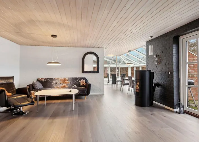 Villa Townhouse With Nature As Neighbor Brande
