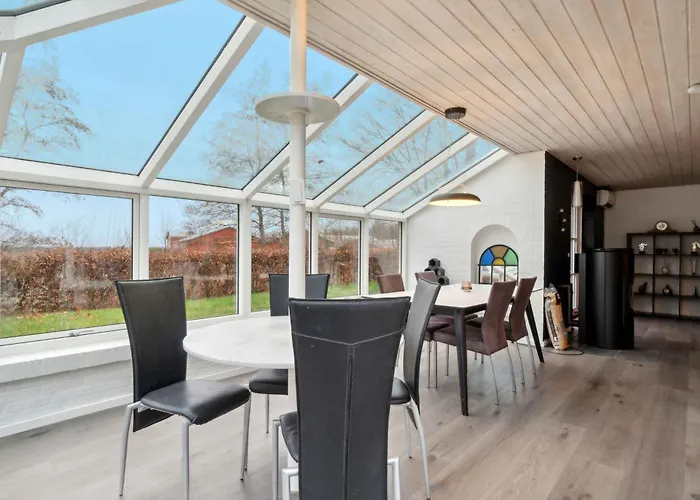 Townhouse With Nature As Neighbor Villa Brande